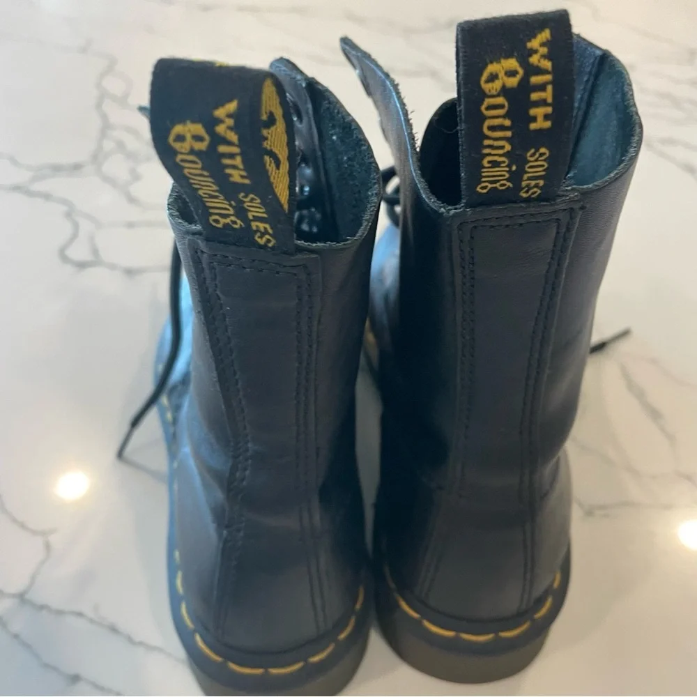Dr. Martens Black Pascal Lace up Boots - Picture 6 of 13